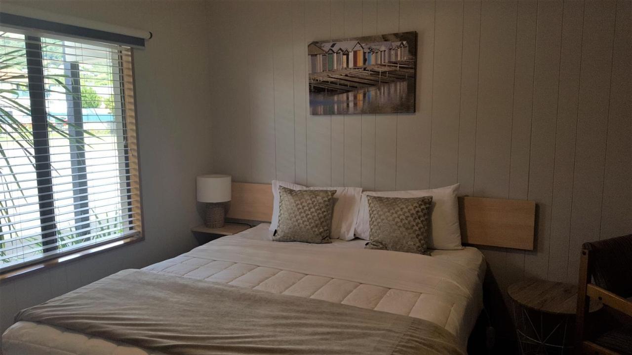 Akaroa Waterfront Motels מראה חיצוני תמונה