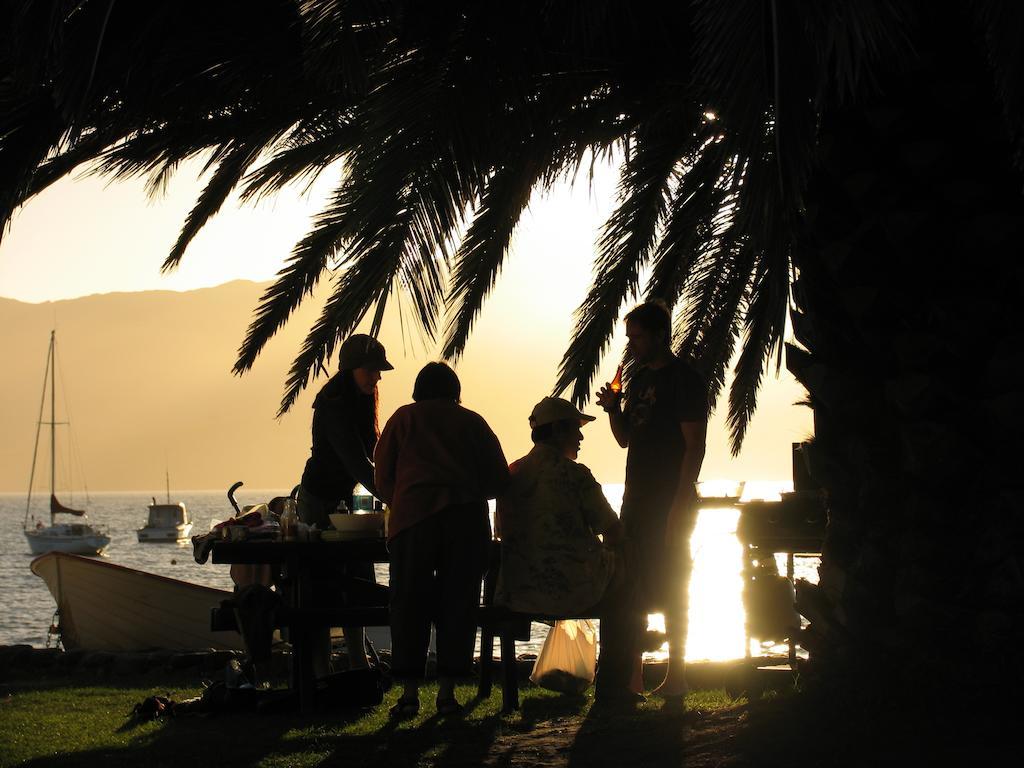 Akaroa Waterfront Motels מראה חיצוני תמונה